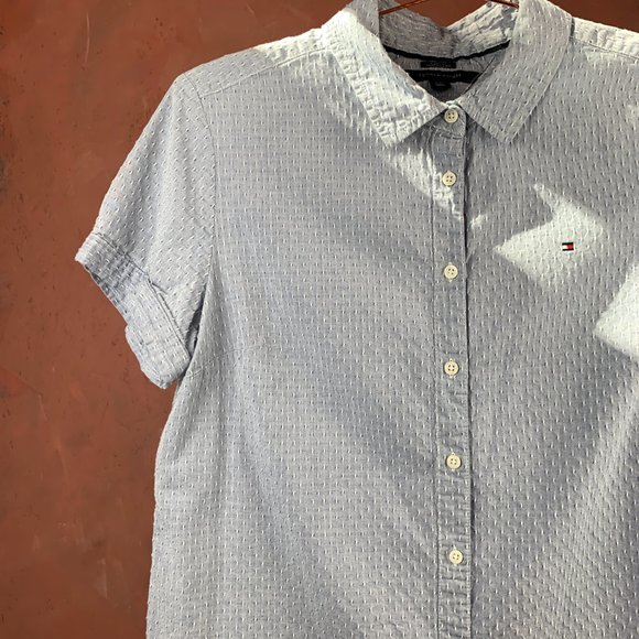 Women's Tommy Hilfiger Denim Short Sleeve Button-Down/Denim Collared Shirt Women - Picture 2 of 8